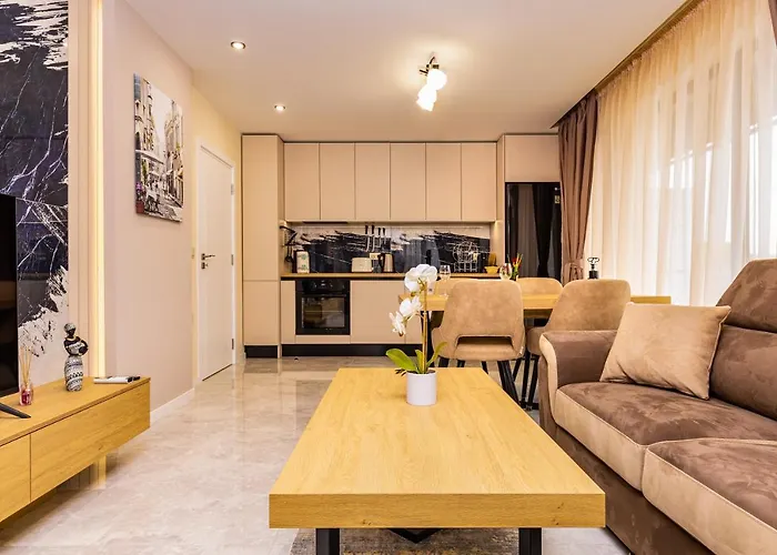 Duos Of Delight Matching Urban For Your Adventure By Flat Mаnager Apartament