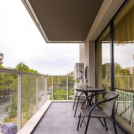 Duos Of Delight Matching Urban For Your Adventure By Flat Mаnager * Пловдив