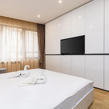 Duos Of Delight Matching Urban For Your Adventure By Flat Mаnager