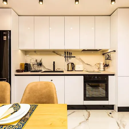 Duos Of Delight Matching Urban For Your Adventure By Flat Mаnager *